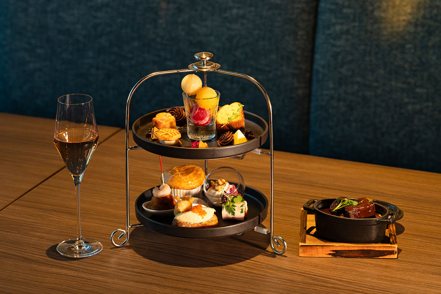 PEAKS High Tea